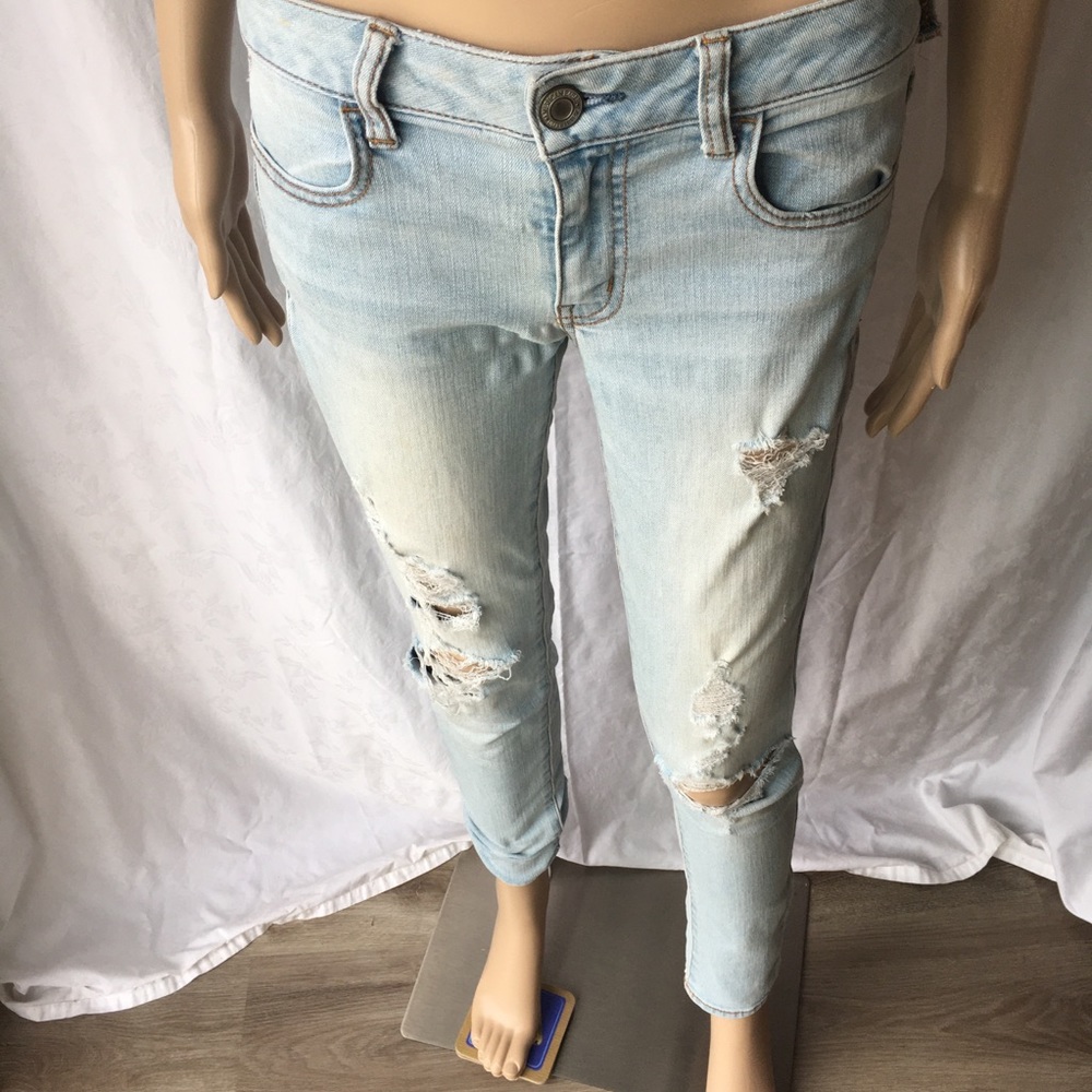 AEO Light Wash Skinny Jeans Jeggings Sz 3-4*